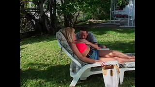 Knabinoj kun granda boobs amas juna dick - Allysin Cindrojn, Ashley Evans, Kandi Cox, Kianna Bradley, Mika, Rebecca Bardoux