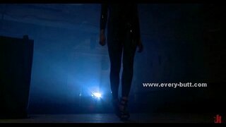 Kutsal eski üçlü kavşak anal seks ritüeli