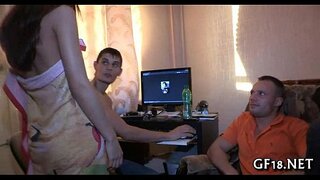 ���ে খোকামনি সীমার উপর এটি দ্রুত