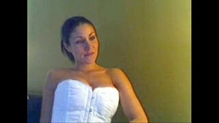 Viviana পায় উপভোগ করতে