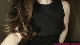 La llet que degota a través del meu vestit