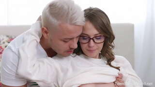 TeenMegaWorld - Anal-Anĝeloj